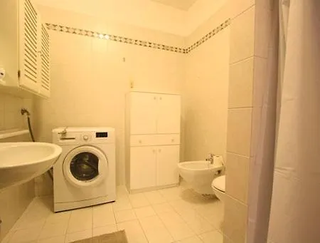 Apartment Condominio Montegoi Como