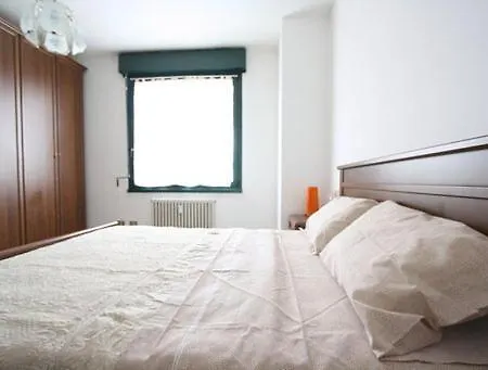 Lägenhet Condominio Montegoi